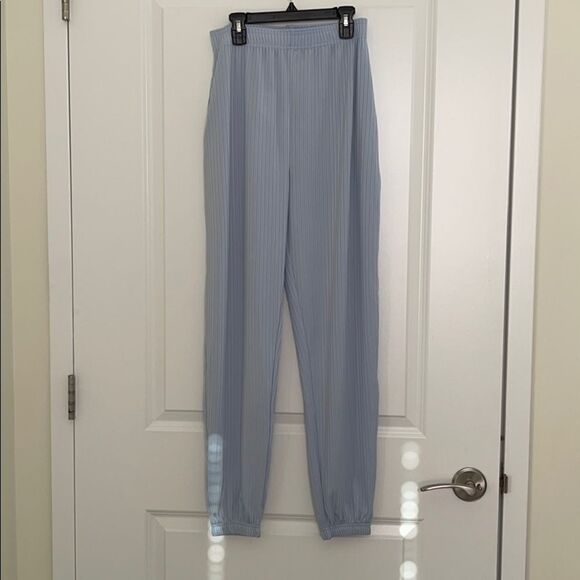 Missguided blue oversized ribbed joggers - Picture 2 of 5